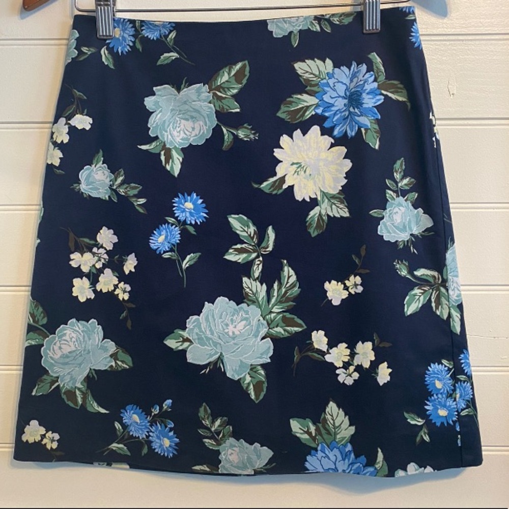 Ann Taylor Navy Blue Floral Skirt